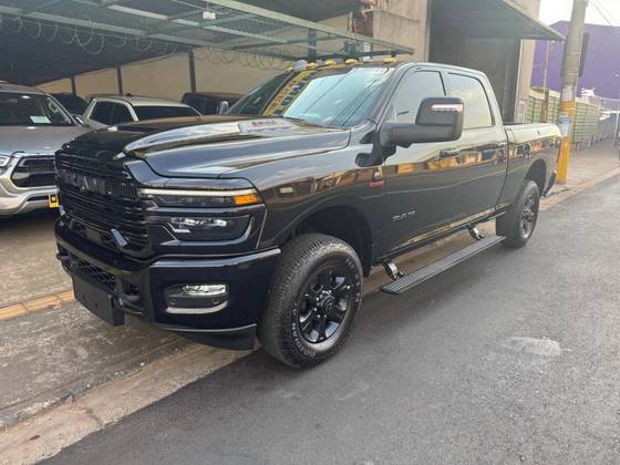 RAM 3500 6.7 I6 TURBO DIESEL LARAMIE NIGHT EDITION CD 4X4  AUTOMÁTICO